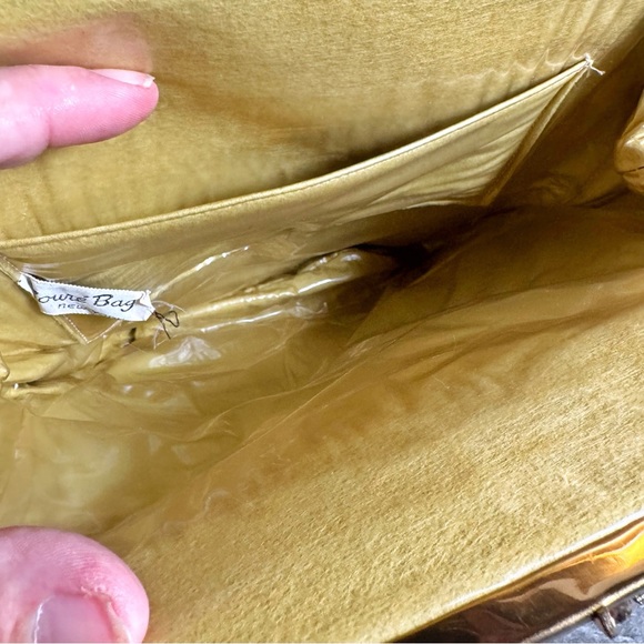 Vintage SOURE New York Bag 1960s Handcrafted Floral Beaded Needlepoint Purse EUC - Picture 10 of 13